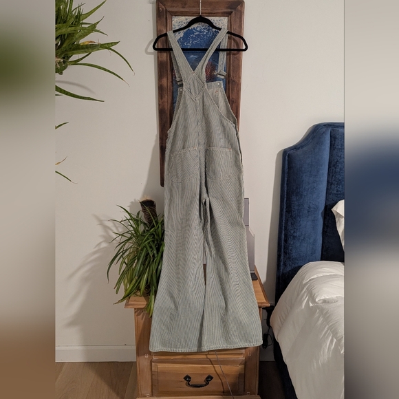 Christy Dawn Overalls Size 28 - Picture 2 of 3
